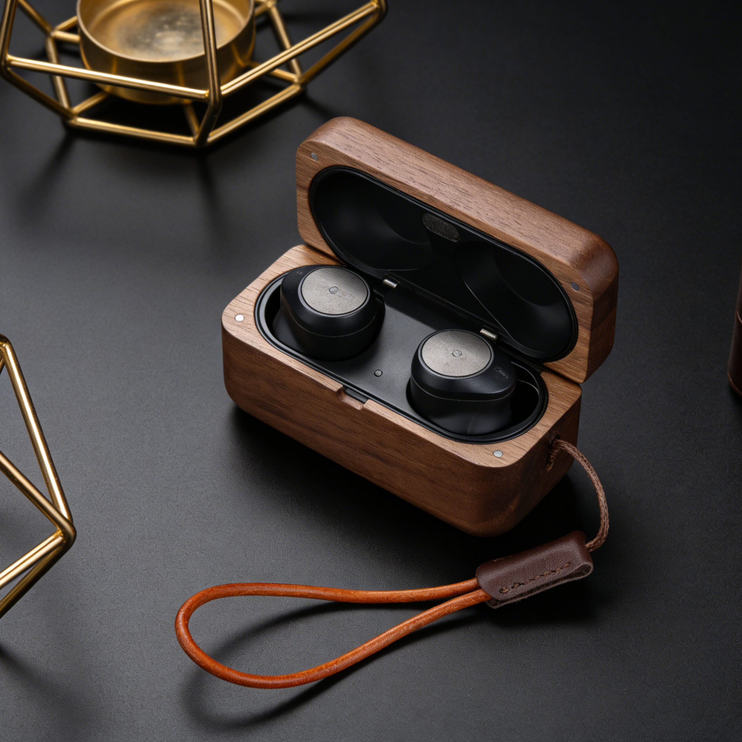 Wooden Technics EAH-AZ80 Case With Leather Lanyard - Image 2