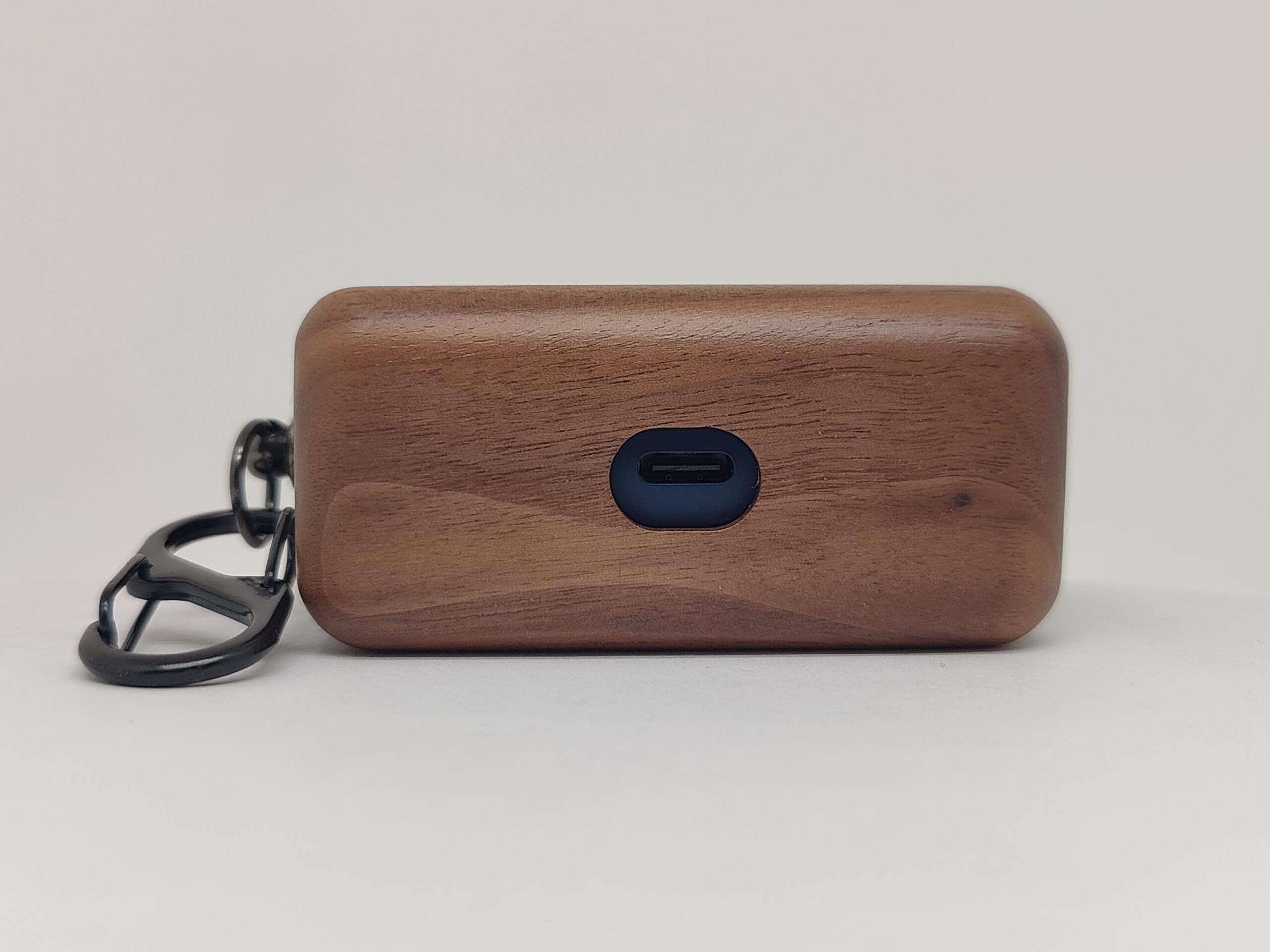 Wooden Bowers & Wilkins Pi8 Case - Image 5