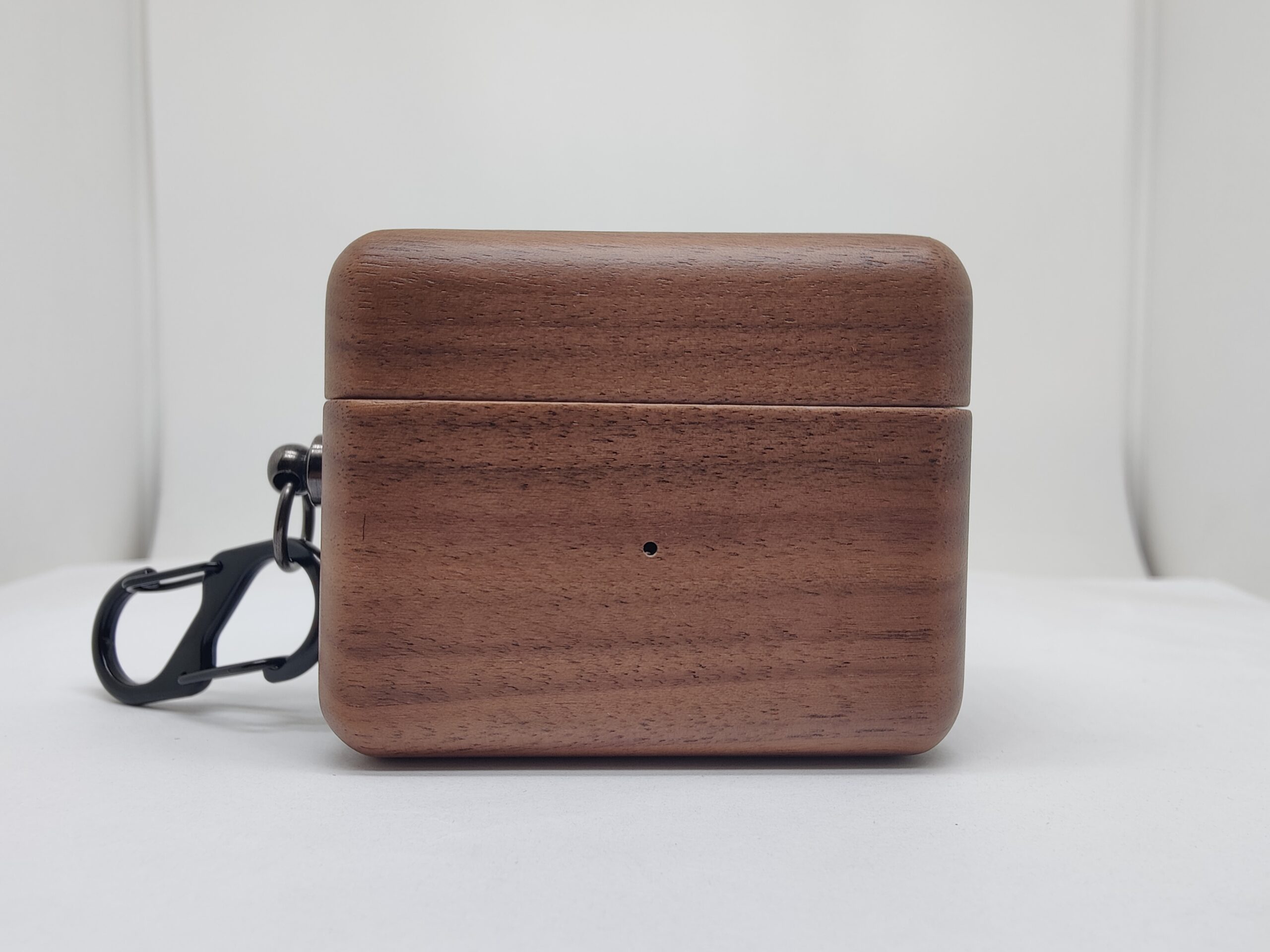 Wooden Bowers & Wilkins Pi8 Case - Image 4